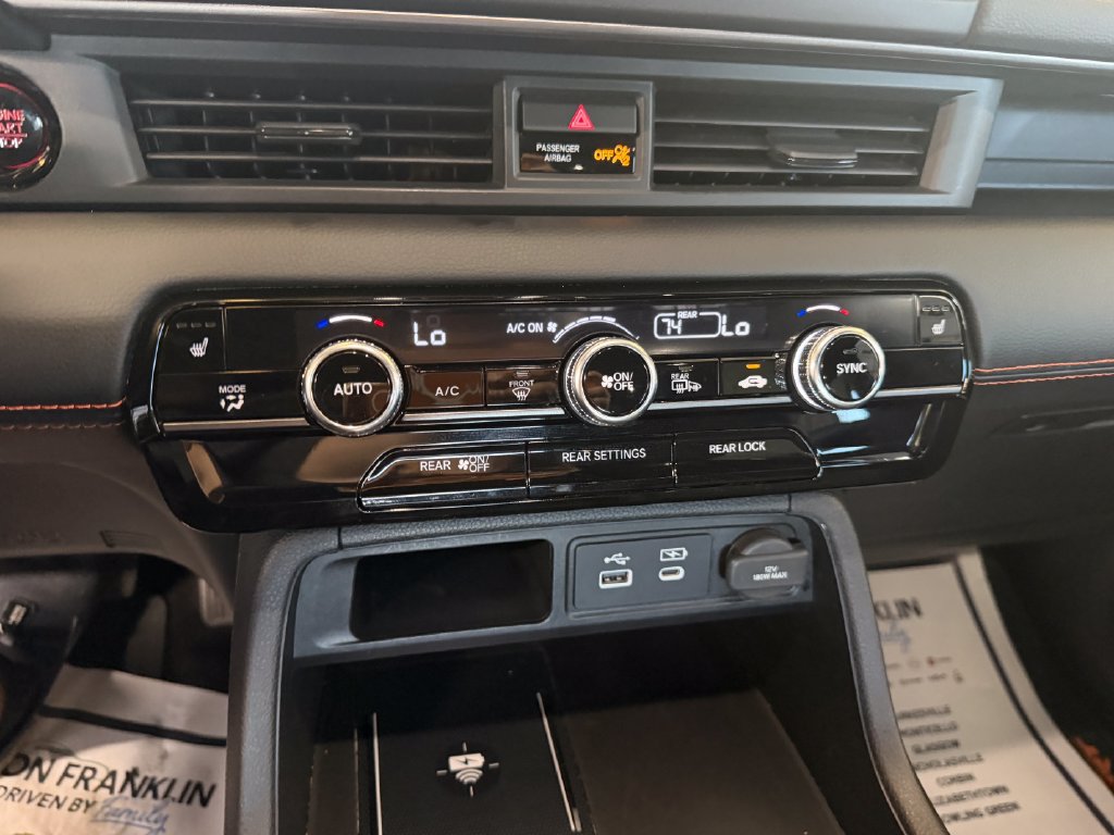 Used 2024 Honda Pilot TrailSport image 14