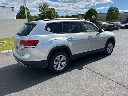Used 2018 Volkswagen Atlas Launch Edition AWD/4WD image 6