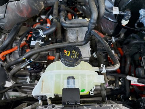 Used 2023 Ford E-Transit Low Roof image 35