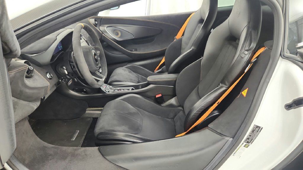 Used 2019 McLaren 600LT RWD image 64
