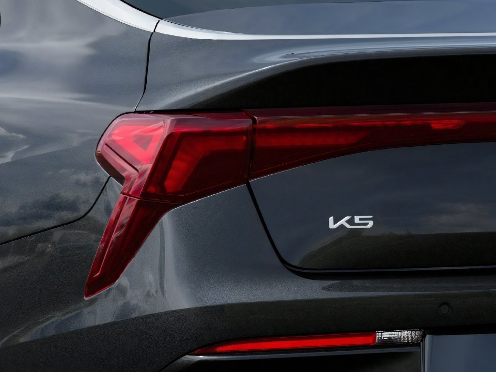 New 2027 Kia K5 GT-Line FWD image 13