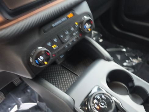 Used 2021 Ford Bronco Sport Outer Banks AWD/4WD image 23