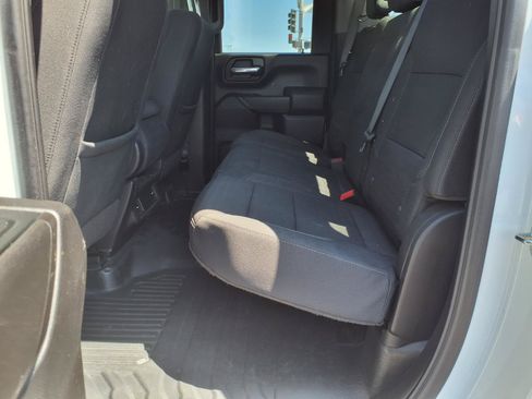 Used 2024 GMC Sierra 2500 Pro w/ Convenience Package AWD/4WD image 16