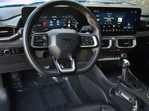 Used 2025 Ford Mustang GT Premium w/ GT Performance Package RWD image 17