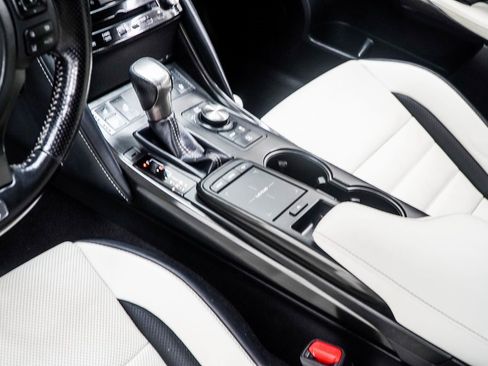 Used 2021 Lexus IS 350 F Sport image 16