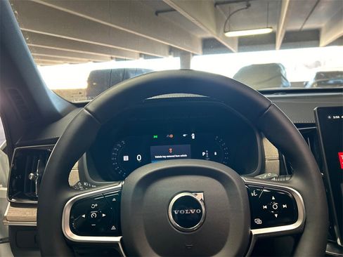 New 2026 Volvo XC90 B6 Plus w/ Protection Package Premier image 12