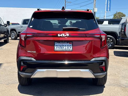 Used 2024 Kia Seltos S FWD image 8