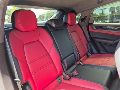 New 2026 Porsche Cayenne GTS AWD/4WD image 25