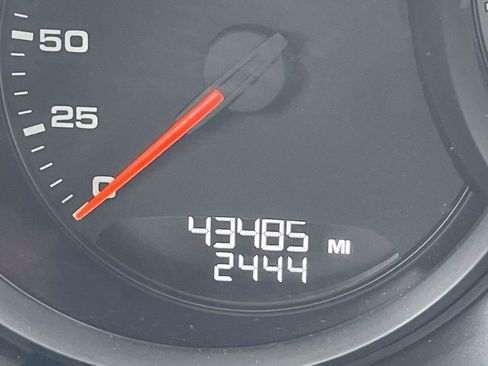 Used 2017 Porsche Macan S image 27