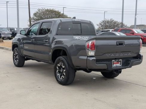 Used 2023 Toyota Tacoma TRD Off-Road image 8