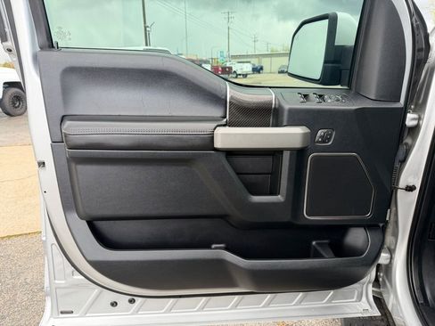 Used 2019 Ford F150 Raptor w/ Equipment Group 802A Luxury AWD/4WD image 12