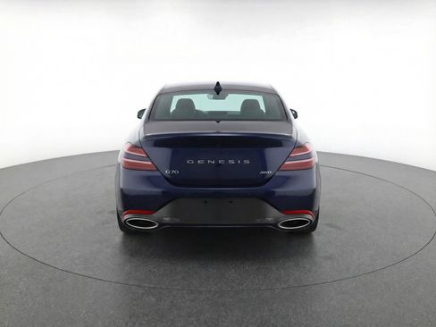 Used 2025 Genesis G70 2.5T image 7