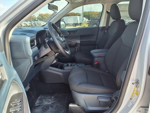 New 2025 Ford Maverick XL w/ Equipment Group 101A image 17