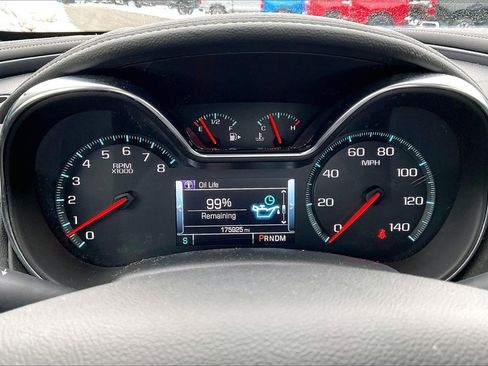 Used 2016 Chevrolet Impala LT w/ Convenience Package image 16