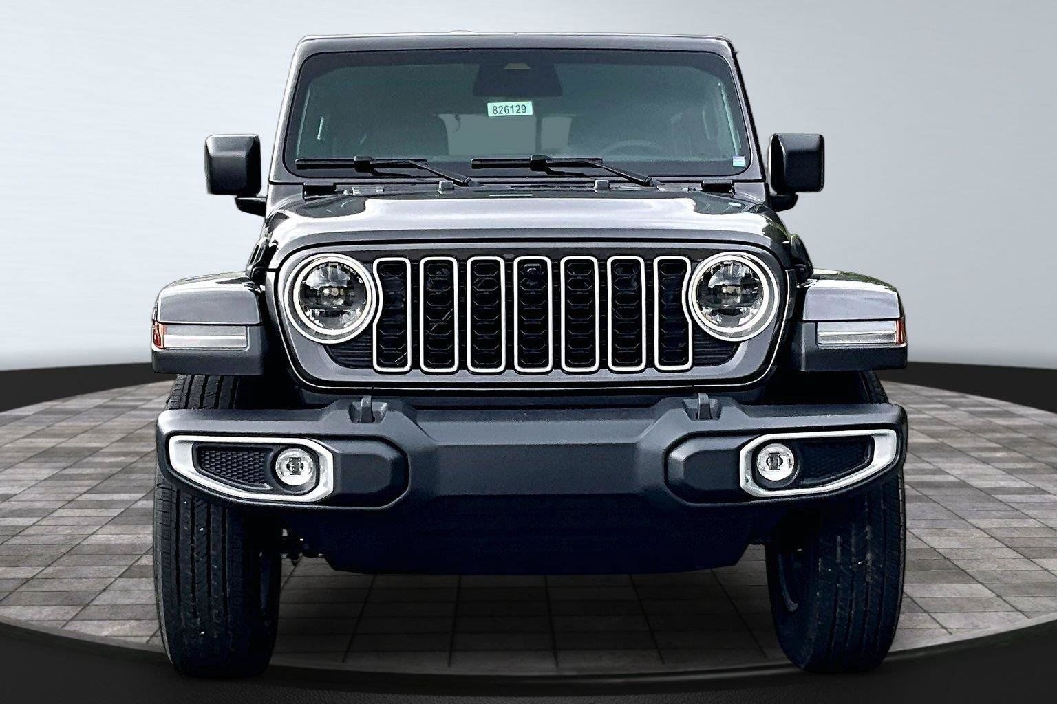 New 2026 Jeep Wrangler Unlimited Sahara AWD/4WD image 2