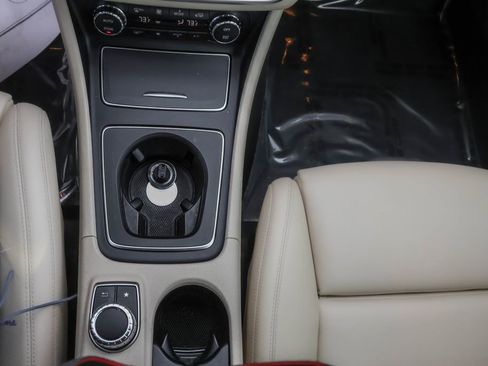 Used 2018 Mercedes-Benz CLA 250 4MATIC image 22