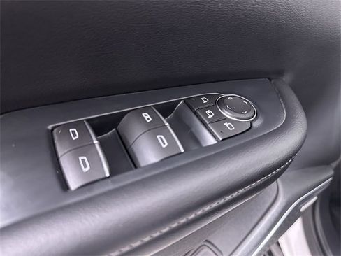 Used 2025 Buick Enclave Sport Touring w/ Power Package image 24