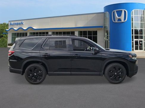 New 2026 Honda Pilot Black Edition image 6