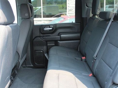 Used 2023 Chevrolet Silverado 2500 Custom w/ Custom Value Package AWD/4WD image 18