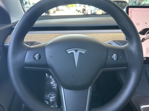 Used 2021 Tesla Model 3 Long Range AWD/4WD image 22