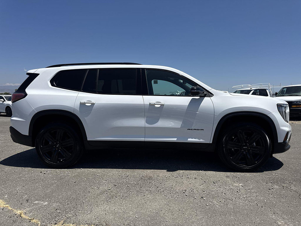 New 2026 GMC Acadia Elevation w/ Black Edition FWD image 3