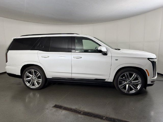 Used 2025 Cadillac Escalade Sport w/ Touring Package AWD/4WD image 7