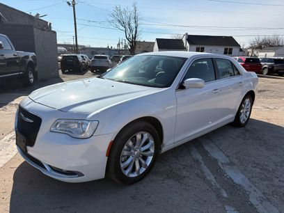 Used 2015 Chrysler 300 Limited w/ Driver Convenience Group
