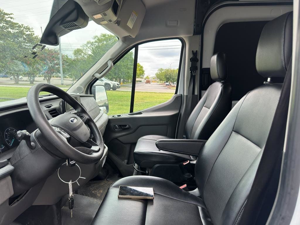 Used 2023 Ford Transit 250 Medium Roof w/ Load Area Protection Package RWD image 24