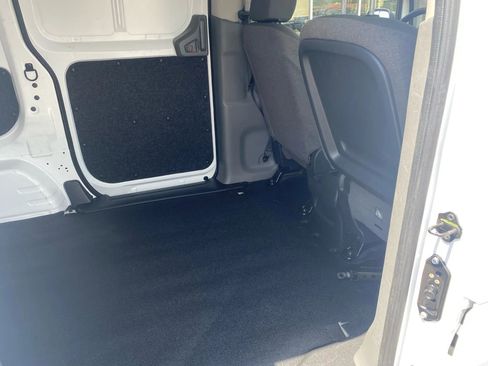 Used 2021 Nissan NV200 S image 22