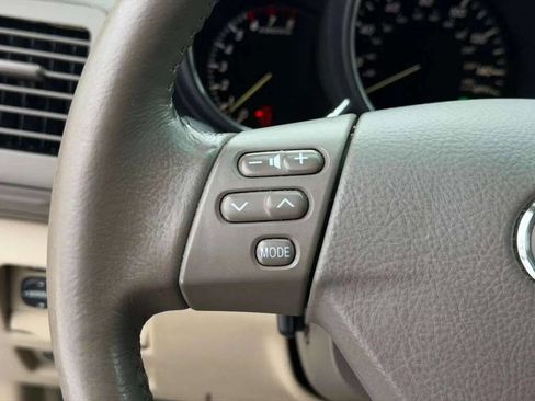 Used 2006 Lexus RX 330 Base AWD 4dr SUV image 12