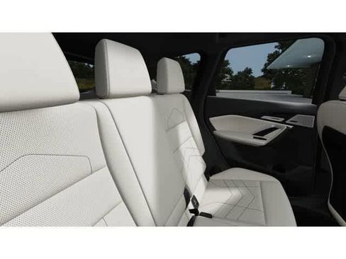 Used 2026 BMW X1 xDrive28i w/ Convenience Package image 12