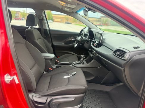 Used 2018 Hyundai Elantra GT w/ Style Package 02 image 27