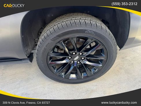 Used 2019 Cadillac Escalade Platinum w/ Escalade Sport Edition AWD/4WD image 28