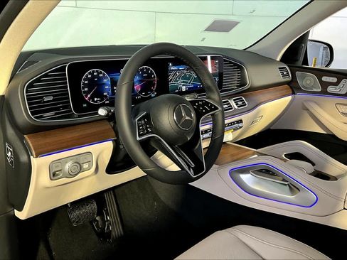 New 2026 Mercedes-Benz GLE 350 4MATIC image 9