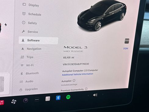 Used 2018 Tesla Model 3 Long Range image 18