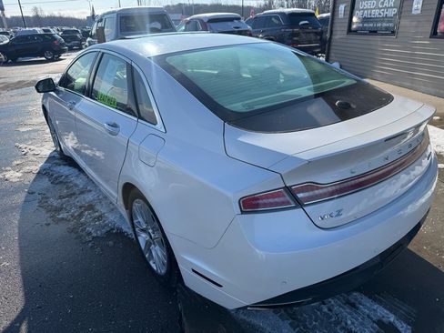 Used 2014 Lincoln MKZ w/ Equipment Group 102A Reserve image 7