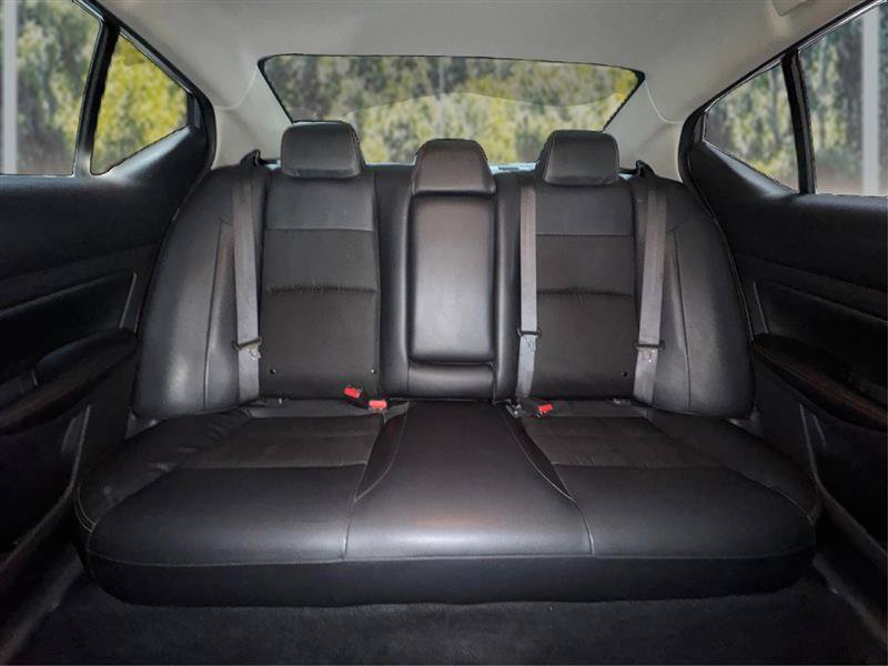 Used 2020 Nissan Altima 2.5 SR FWD image 15