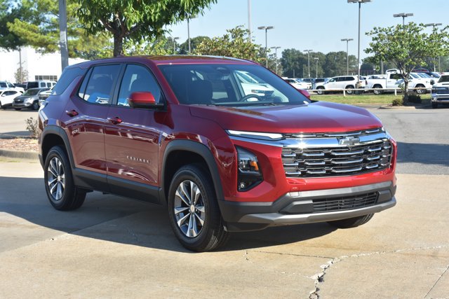 New 2027 Chevrolet Equinox LT w/ Safety and Technology Package FWD image 3
