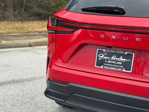 Certified 2023 Lexus NX 250 FWD image 14