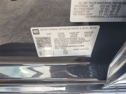 New 2026 GMC Sierra 1500 SLT w/ SLT Premium Package image 21