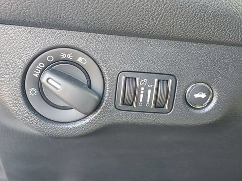 Used 2017 Dodge Challenger SRT Hellcat RWD image 16