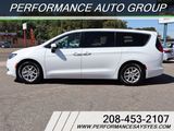 Used 2022 Chrysler Voyager LX image 6