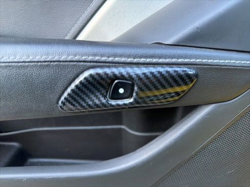 Used 2016 Chevrolet Corvette Stingray Coupe w/ 2LT Preferred Equipment Group image 22