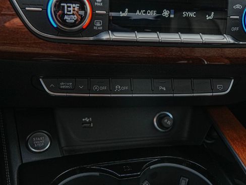 Used 2022 Audi A5 2.0T Premium Plus w/ Premium Plus image 18