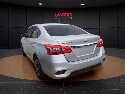 Used 2018 Nissan Sentra S FWD image 2