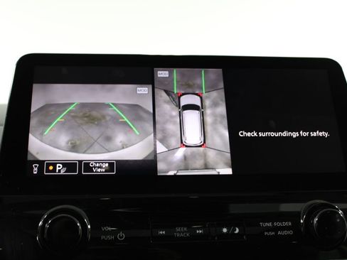 Used 2024 Nissan Armada SL image 59