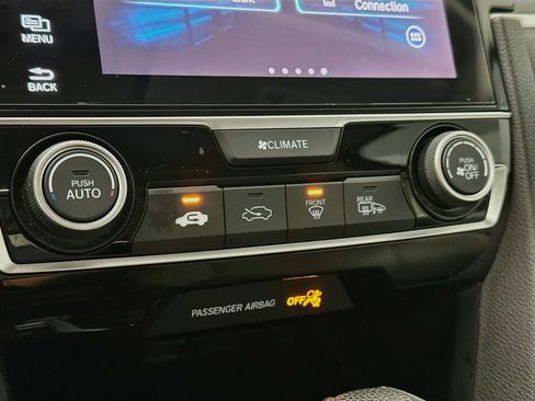 Used 2018 Honda Civic EX image 22