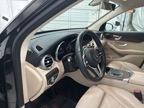 Certified 2020 Mercedes-Benz GLC 300 image 9
