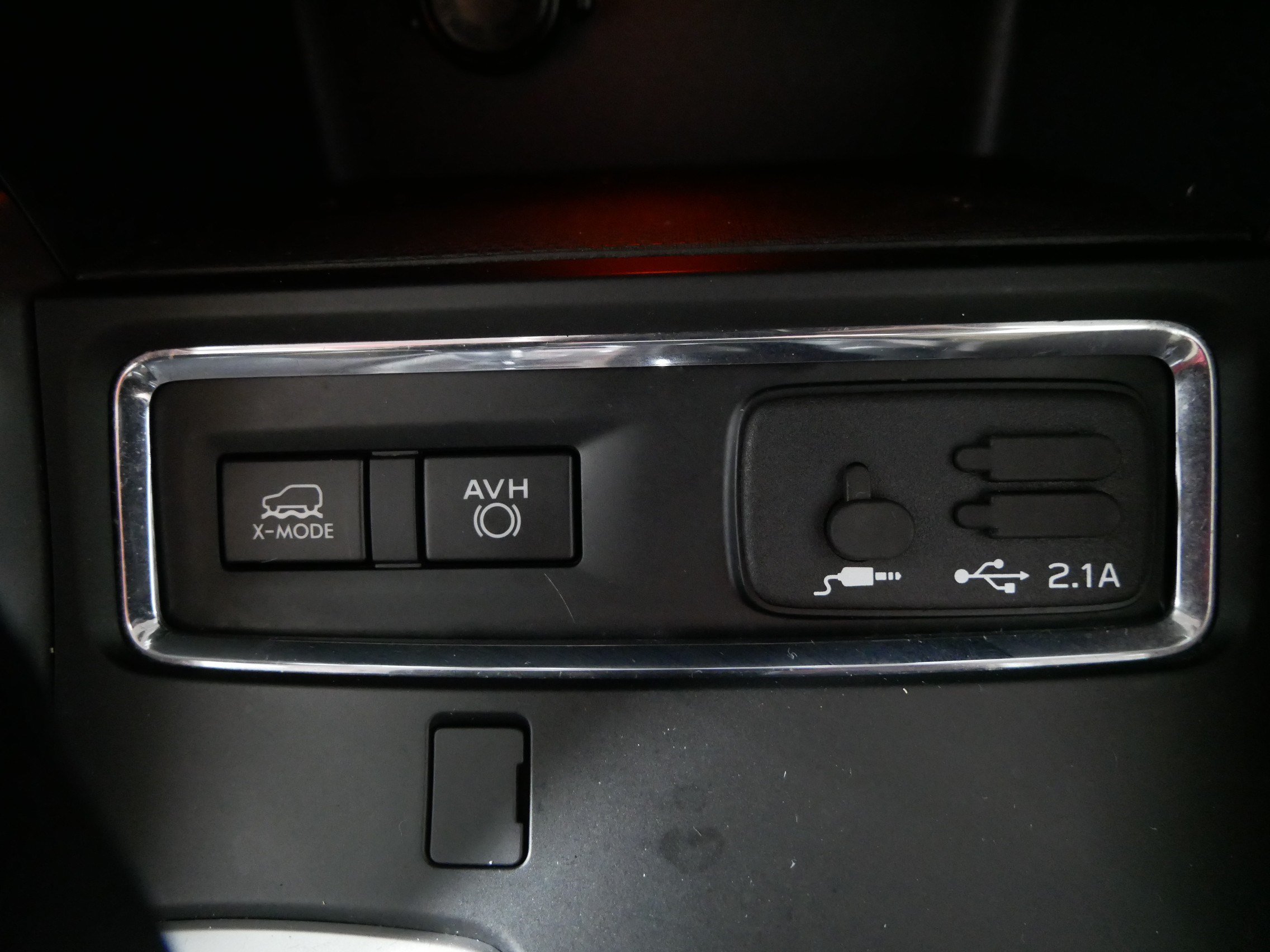 Used 2020 Subaru Ascent Premium w/ Convenience Package AWD/4WD image 29