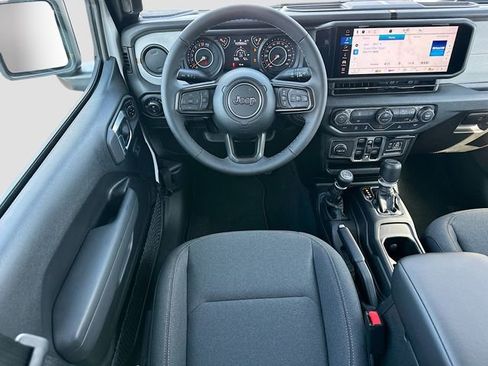 New 2026 Jeep Gladiator Sport image 15